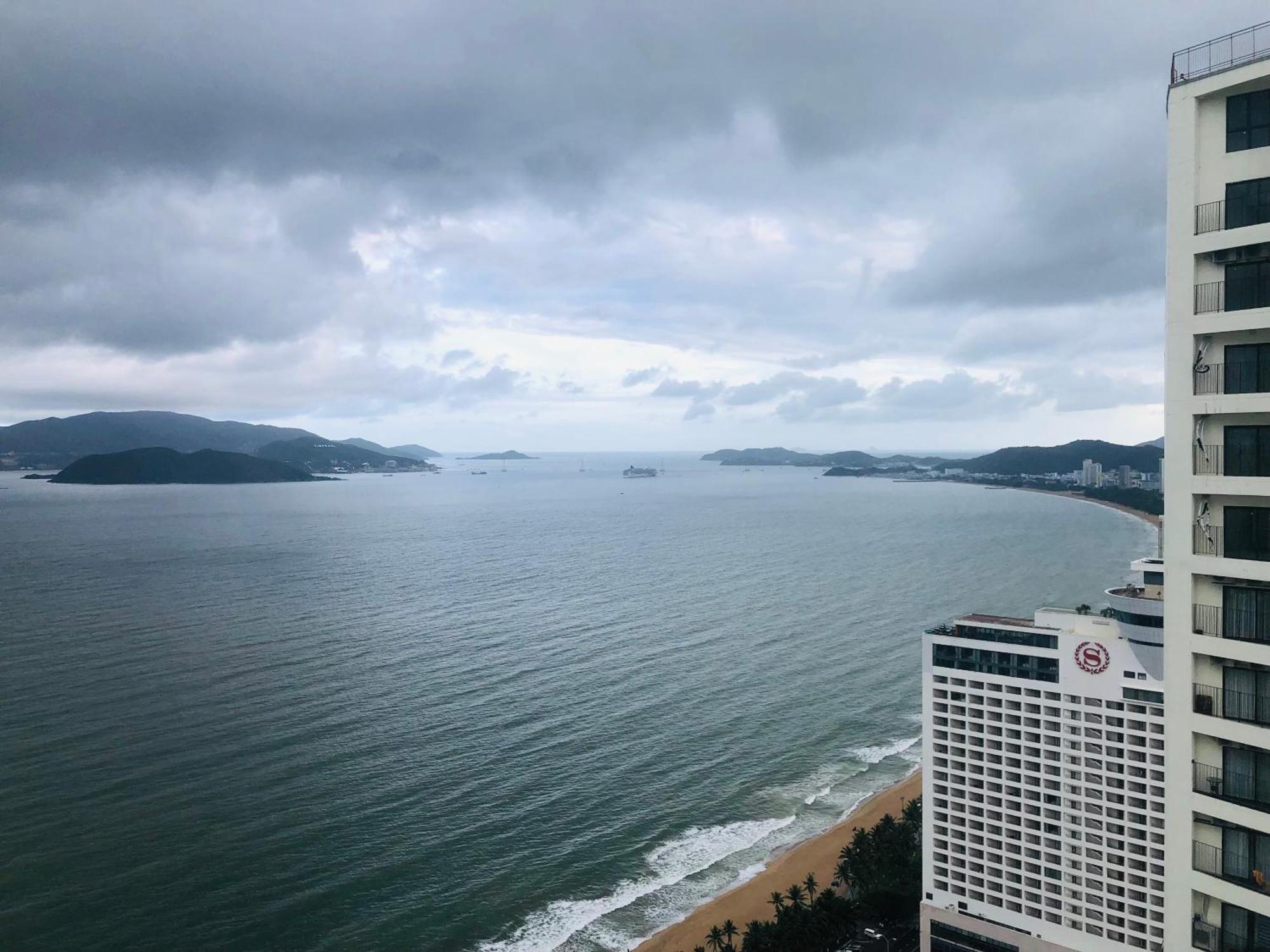 Can Ho Gold Coast O Nha Trang View Bien - Vivastay Eksteriør bilde
