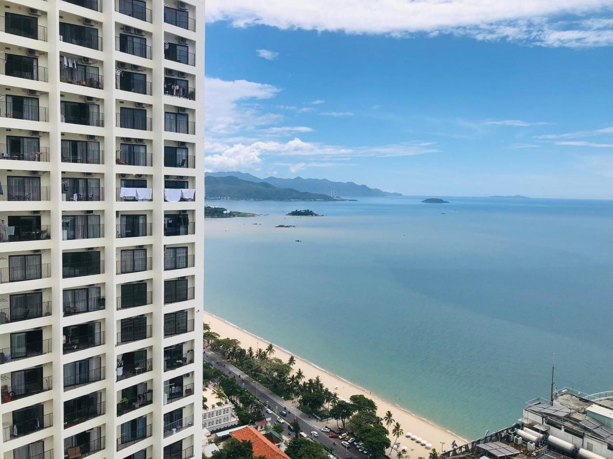 Can Ho Gold Coast O Nha Trang View Bien - Vivastay Eksteriør bilde
